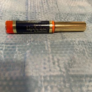 LipSense lip stain sealed She’s apples